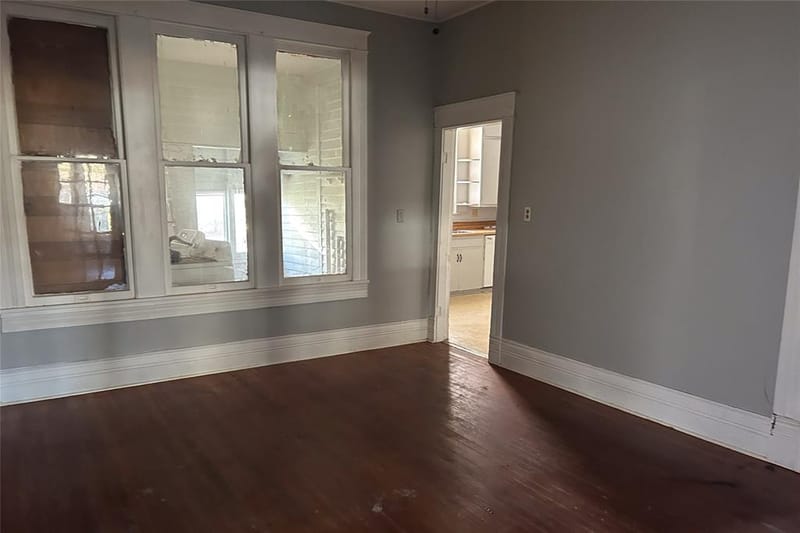 701 S Clements Street, Gainesville TX 76240 - Photo 22