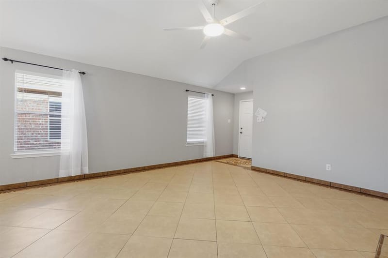 1136 Kachina Lane, Fort Worth TX 76052 - Photo 12