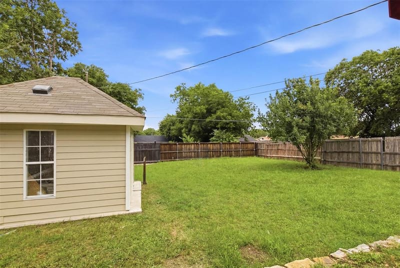 507 E Daugherty Drive, Garland TX 75041 - Photo 22
