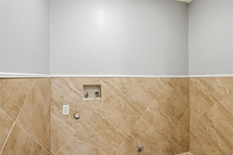 507 E Daugherty Drive, Garland TX 75041 - Photo 10