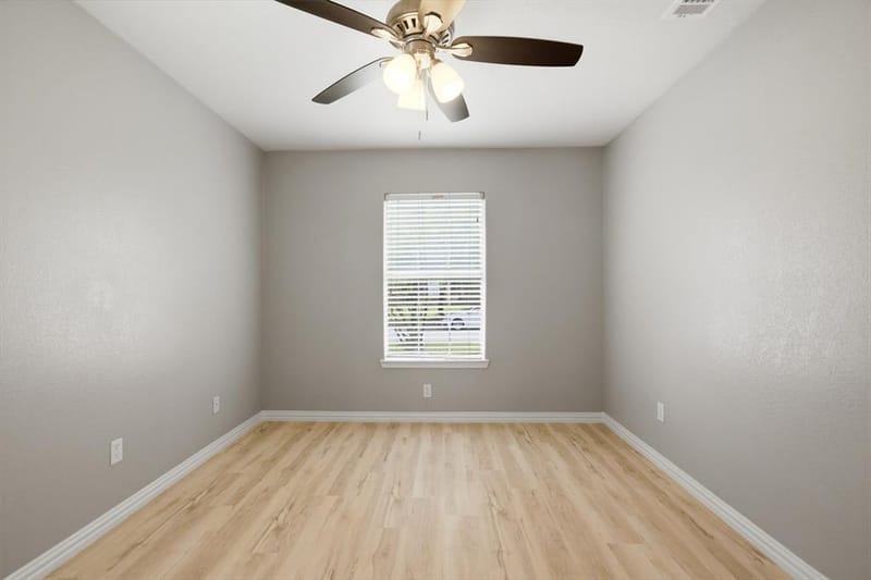 507 E Daugherty Drive, Garland TX 75041 - Photo 18