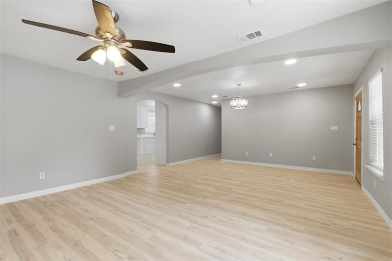507 E Daugherty Drive, Garland TX 75041 - Photo 8