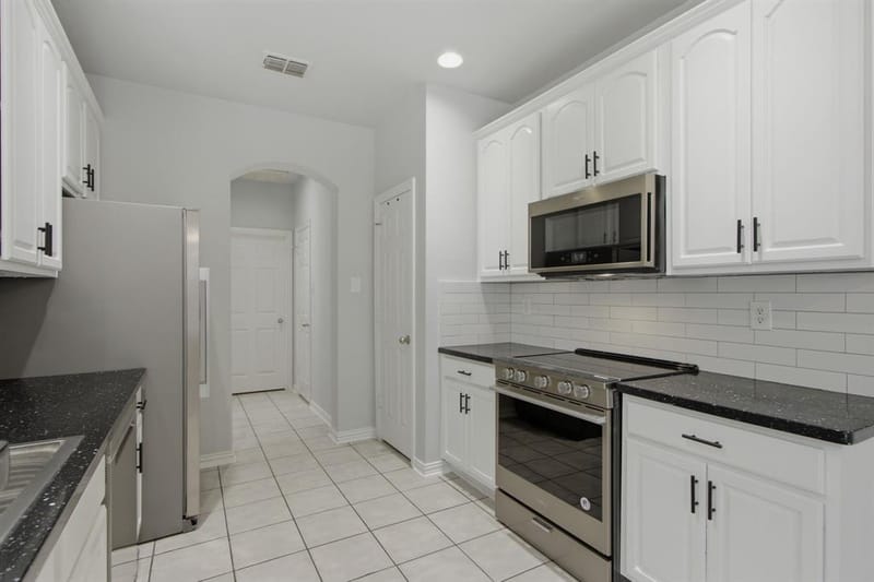 1864 Branch Trail, Carrollton TX 75007 - Photo 8
