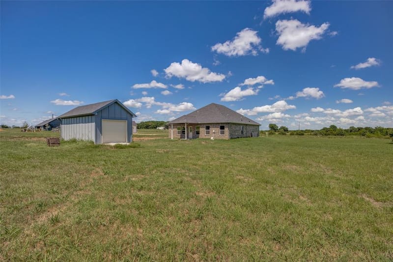 1948 County Road 1255, Savoy TX 75479 - Photo 26