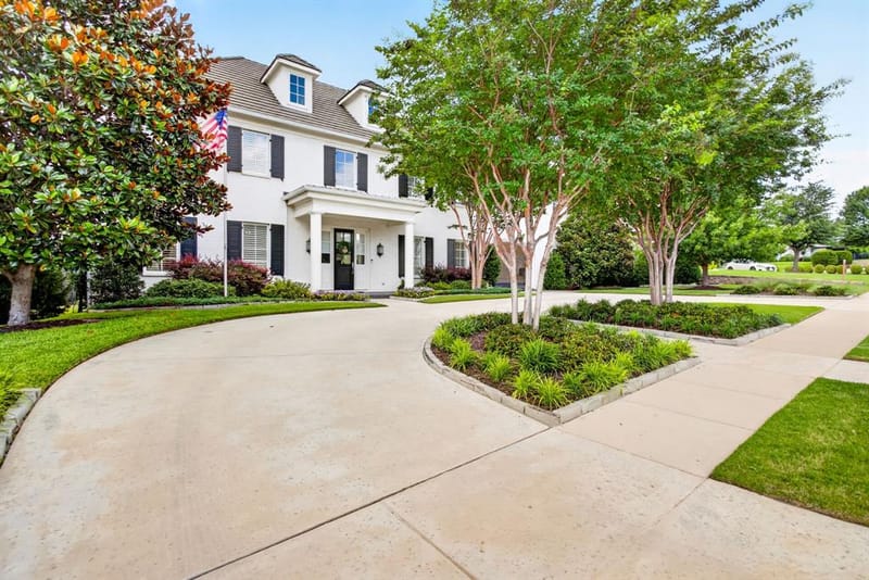 4668 Saint Benet Court, Fort Worth TX 76126 - Photo 2
