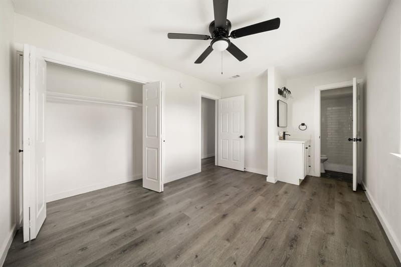 2126 Travis Drive, Carrollton TX 75006 - Photo 27