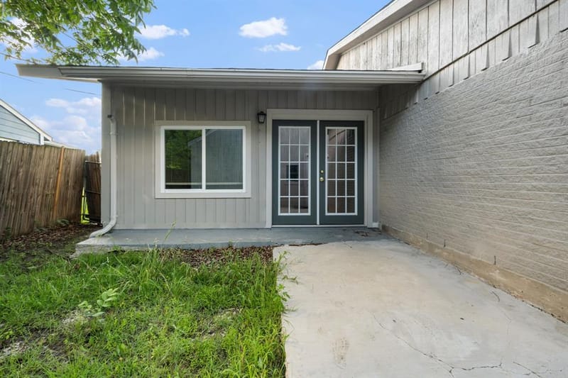 2126 Travis Drive, Carrollton TX 75006 - Photo 30