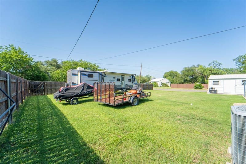 1400 W Wheeler Street, Breckenridge TX 76424 - Photo 16