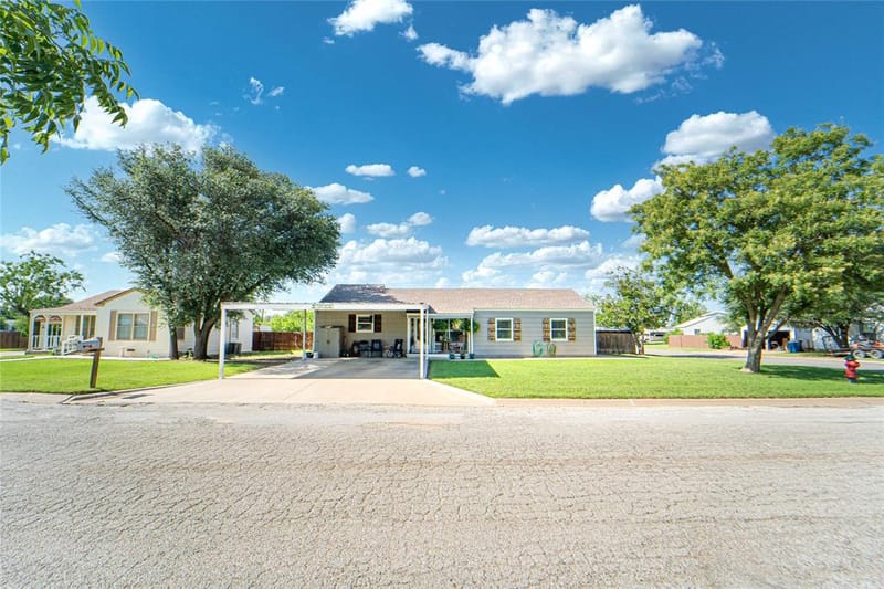 1400 W Wheeler Street, Breckenridge TX 76424 - Photo 22