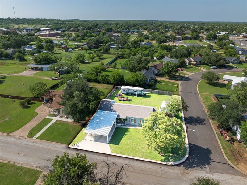 1400 W Wheeler Street, Breckenridge TX 76424 - Photo 24