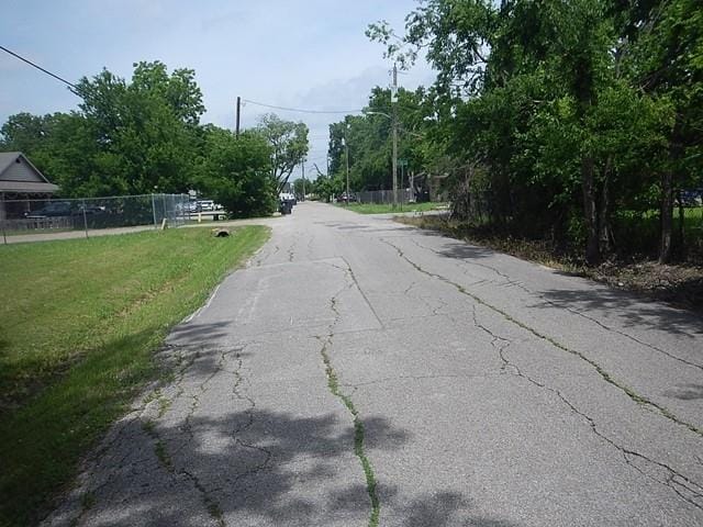 319 Church Avenue, Waco TX 76706 - Photo 8
