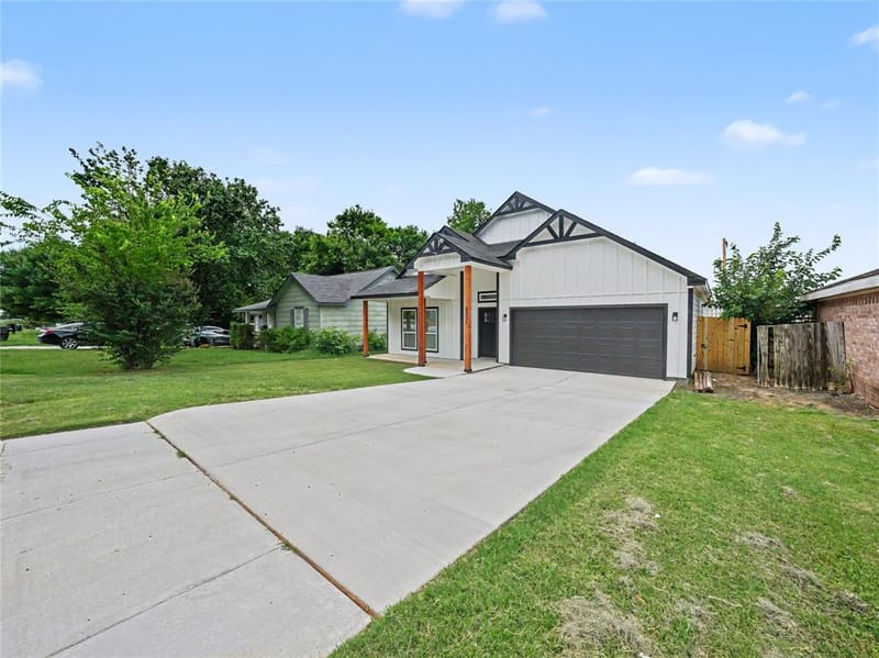5331 Fernander Drive, Fort Worth TX 76107 - Photo 3