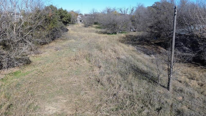 1306 E Central, Comanche TX 76442 - Photo 13