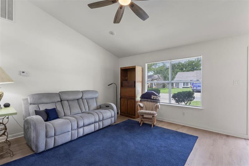 5523 Safari Trail, Arlington TX 76018 - Photo 6