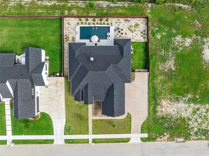 13062 Rainier Drive, Woodway TX 76712 - Photo 28
