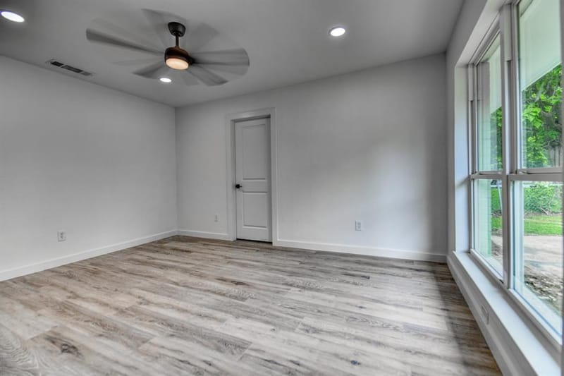 10020 Homeplace Drive, Dallas TX 75217 - Photo 19