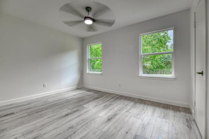 10020 Homeplace Drive, Dallas TX 75217 - Photo 4