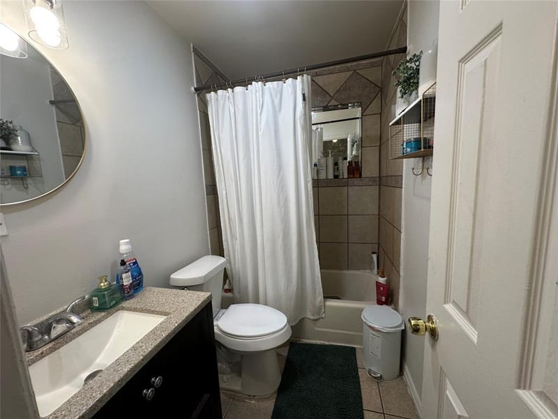 2133 Greenway Street, Arlington TX 76010 - Photo 8