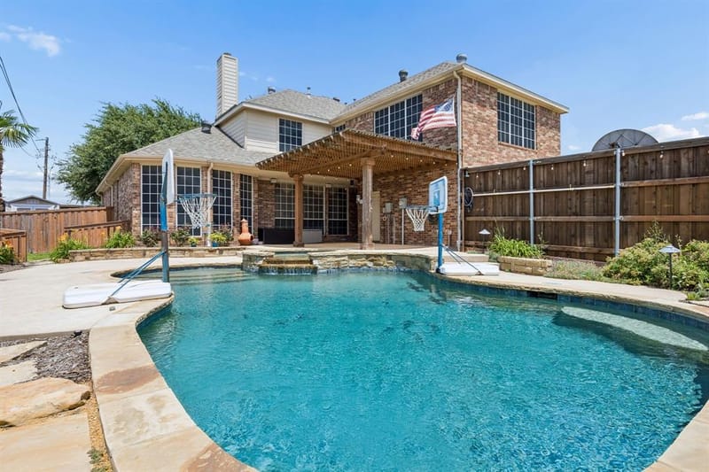 6421 Fairfield Drive, Rowlett TX 75089