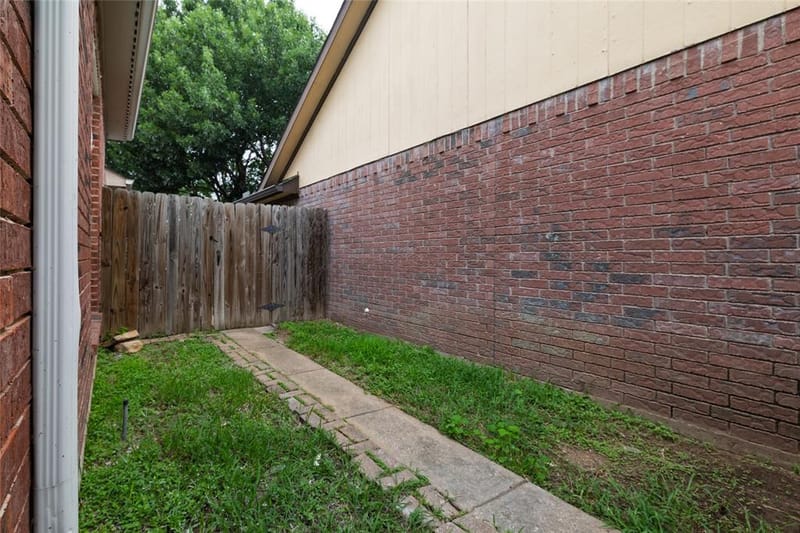 6929 Aston Drive, North Richland Hills TX 76182 - Photo 33