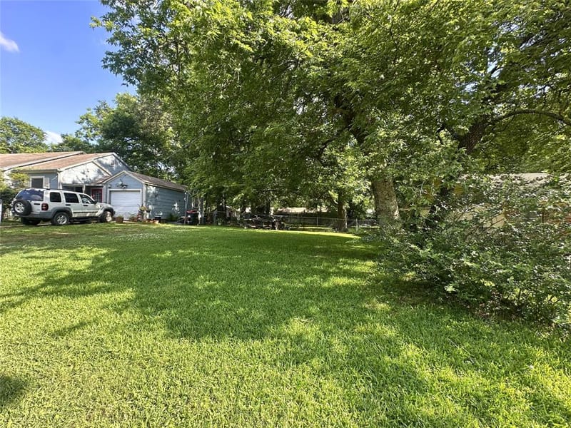 1832 E Polk, Paris TX 75460 - Photo 3