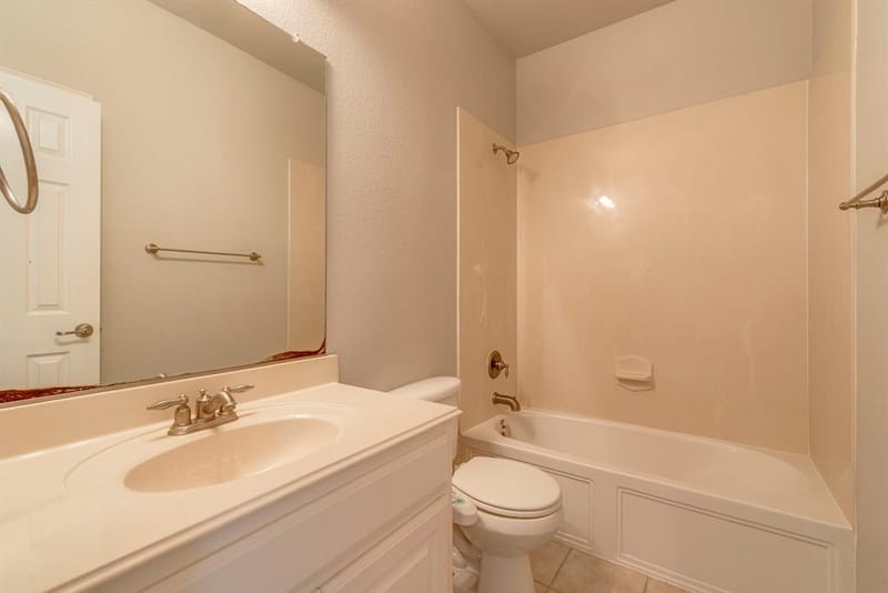 3003 Oak Briar Lane, Grand Prairie TX 75052 - Photo 23
