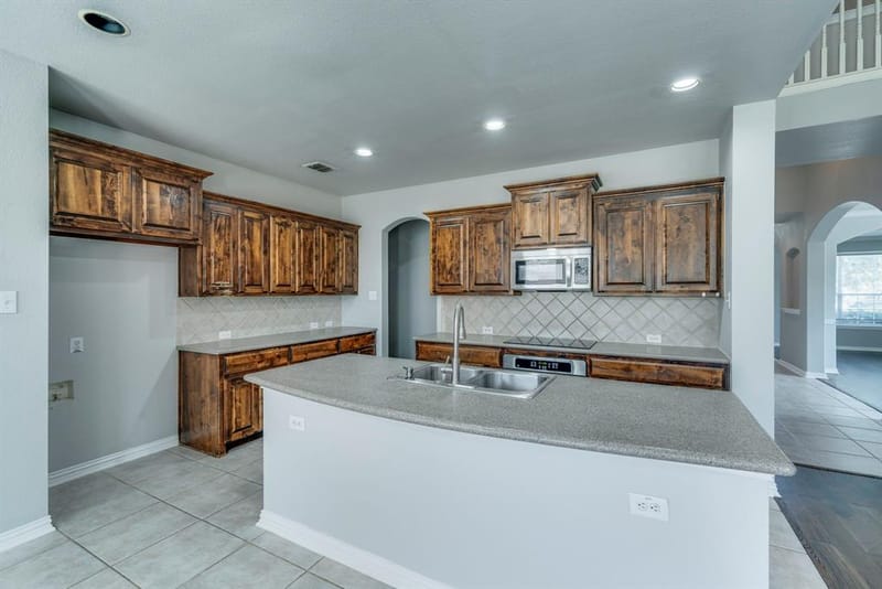 3003 Oak Briar Lane, Grand Prairie TX 75052 - Photo 14