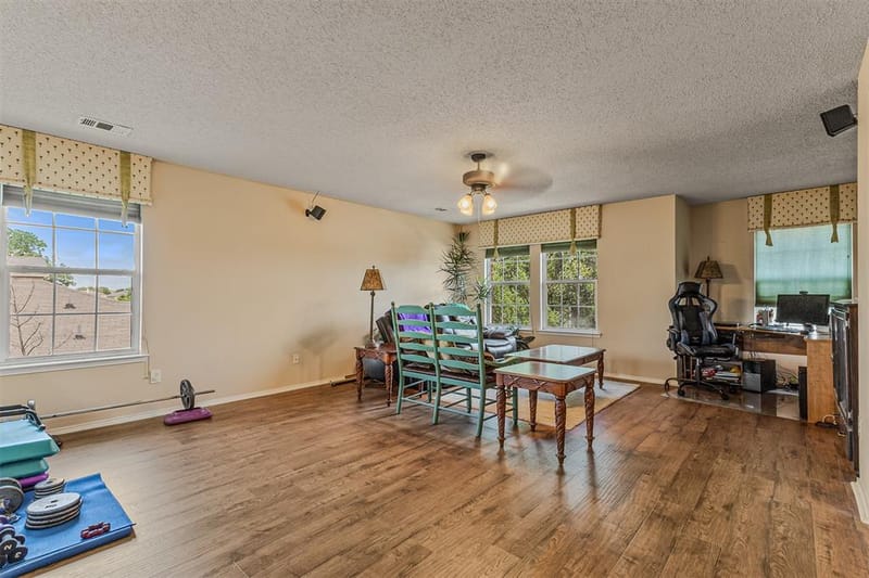 2177 Lone Pecan Drive, Mesquite TX 75181 - Photo 20