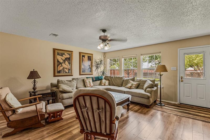 2177 Lone Pecan Drive, Mesquite TX 75181 - Photo 10