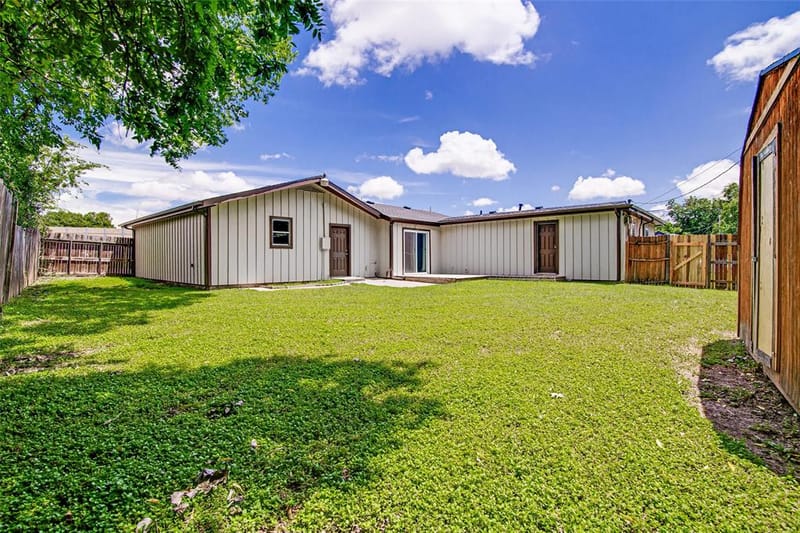 5700 Lenore Street, Fort Worth TX 76134 - Photo 4