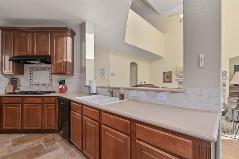 1100 Durango Circle, Shady Shores TX 76208 - Photo 12
