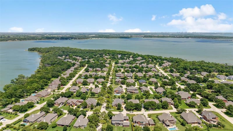 1100 Durango Circle, Shady Shores TX 76208 - Photo 34