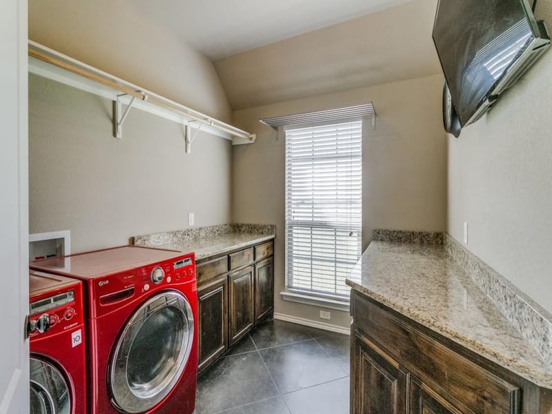 5713 Fogata Lane, Fort Worth TX 76036 - Photo 17
