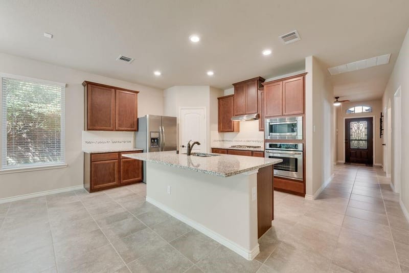3318 Rosewood Lane, Sachse TX 75048 - Photo 10
