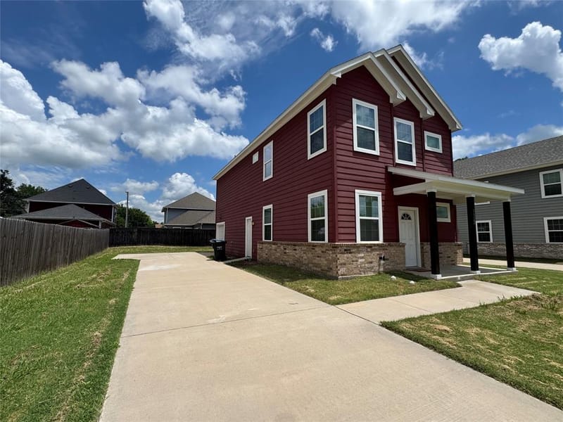 3322 Pickett Street, Greenville TX 75401 - Photo 2