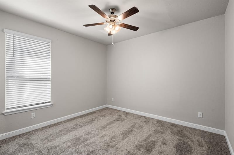 179 Dogwood Avenue, Rhome TX 76078 - Photo 23