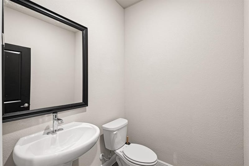 179 Dogwood Avenue, Rhome TX 76078 - Photo 25