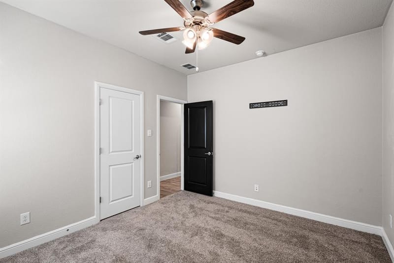 179 Dogwood Avenue, Rhome TX 76078 - Photo 21