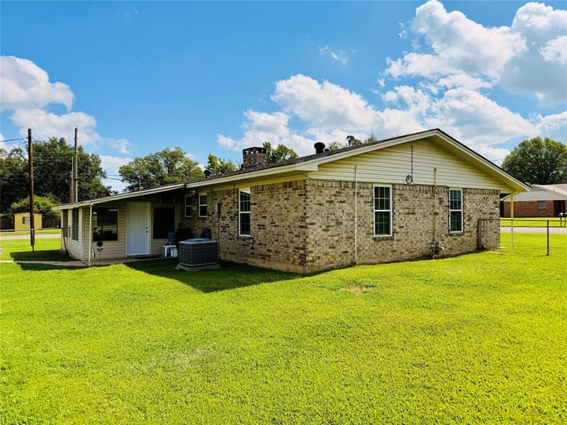 100 Vatra Street, Mount Vernon TX 75457 - Photo 9