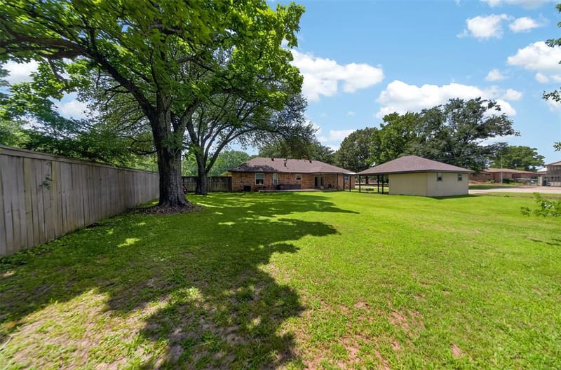 709 S Oak Street, Van TX 75790 - Photo 32
