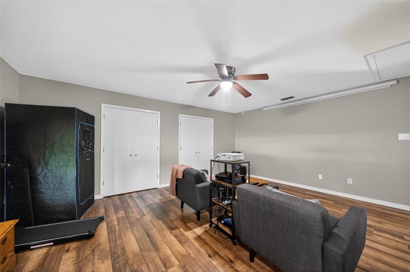 709 S Oak Street, Van TX 75790 - Photo 10