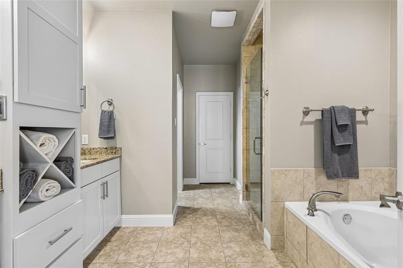 600 E Bluff Street, Fort Worth TX 76102 - Photo 16