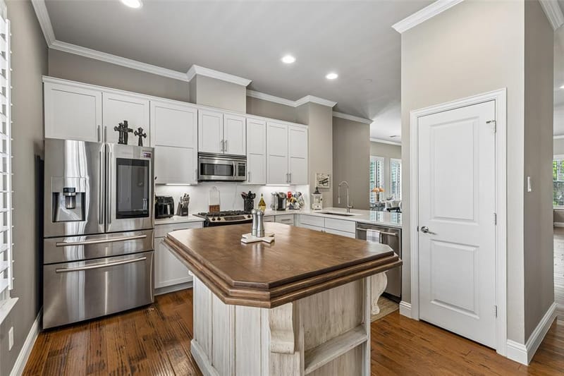 600 E Bluff Street, Fort Worth TX 76102 - Photo 8