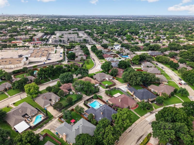 2340 Highlands Creek Road, Carrollton TX 75007 - Photo 32