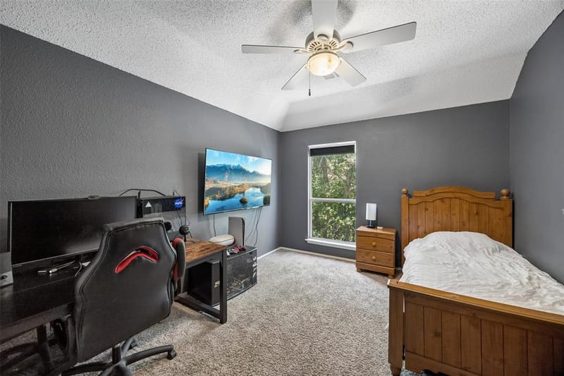 2401 Pinehurst Court, Highland Village TX 75077 - Photo 23