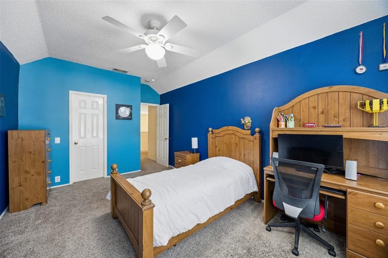 2401 Pinehurst Court, Highland Village TX 75077 - Photo 20