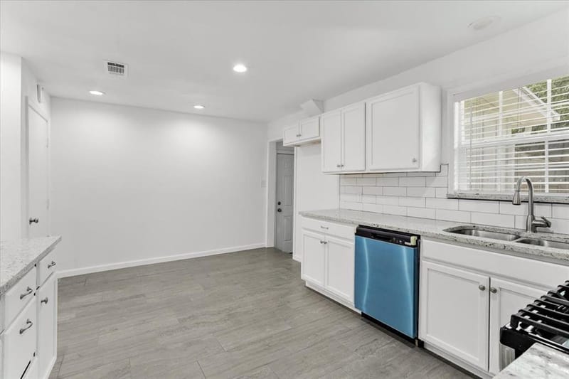 408 N Gowdy Street, Whitewright TX 75491 - Photo 13