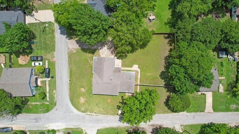 408 N Gowdy Street, Whitewright TX 75491 - Photo 38