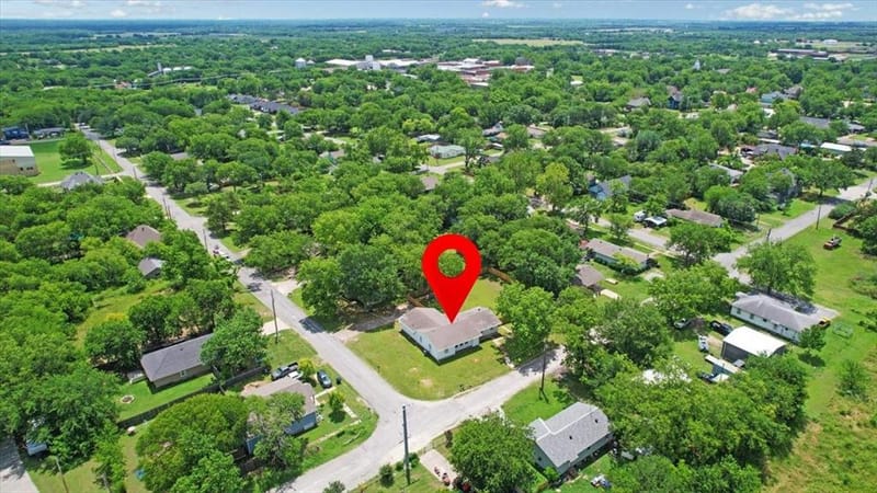 408 N Gowdy Street, Whitewright TX 75491 - Photo 37