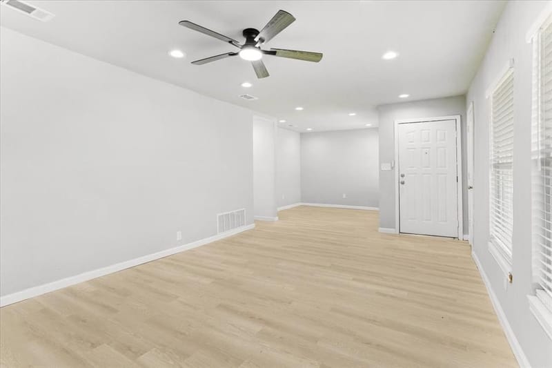 408 N Gowdy Street, Whitewright TX 75491 - Photo 8